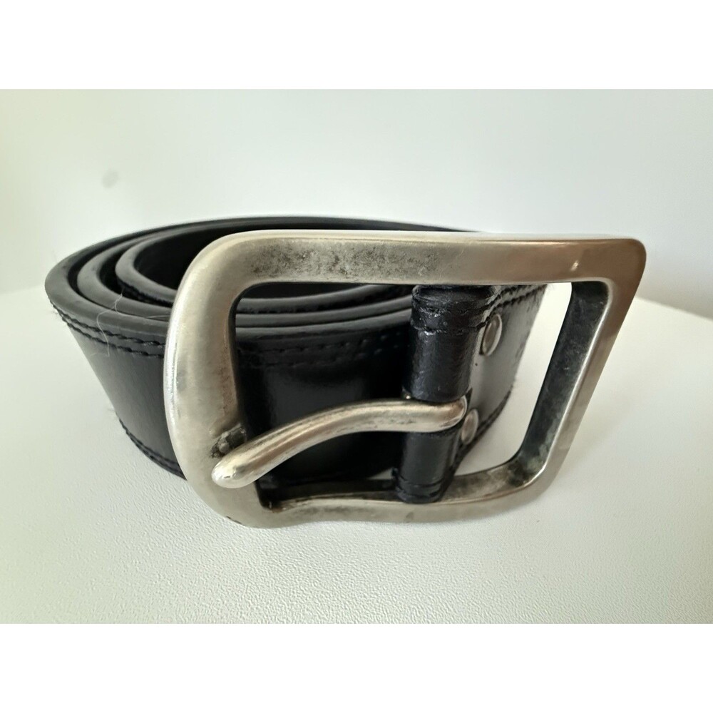 Levi’s Men’s Black Genuine Leather Belt Size 40/100 Silver Buckle 11LP0221